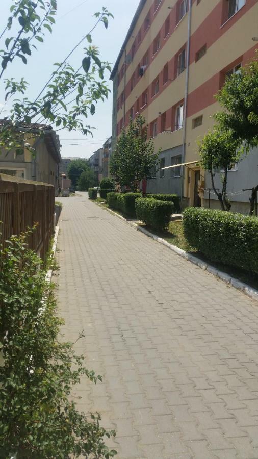 Sfanta Ecaterina - Garsoniera Alba Iulia Apartment Exterior photo