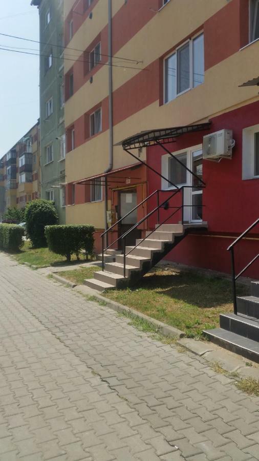 Sfanta Ecaterina - Garsoniera Alba Iulia Apartment Exterior photo